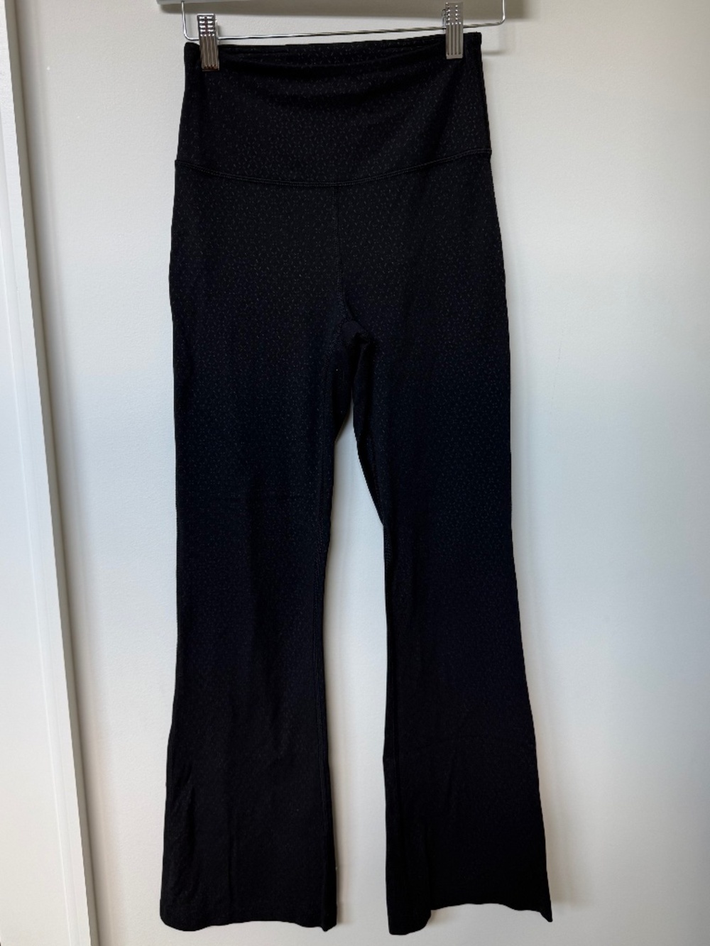 Lululemon Groove High Waisted Flare Leggings in rare black pattern